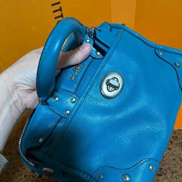 Price Drop Coach Small Bag - Picture 12 of 16